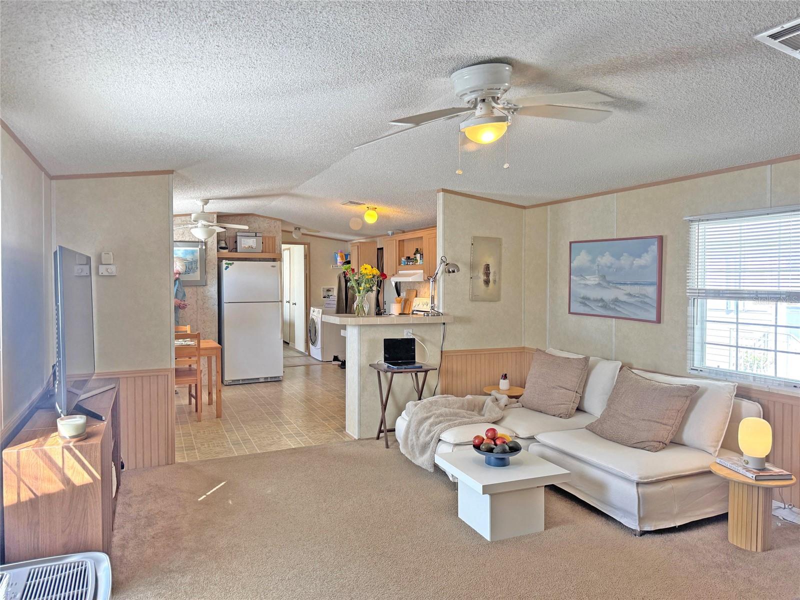 Image 4 of 38 For 10101 Burnt Store Road 118