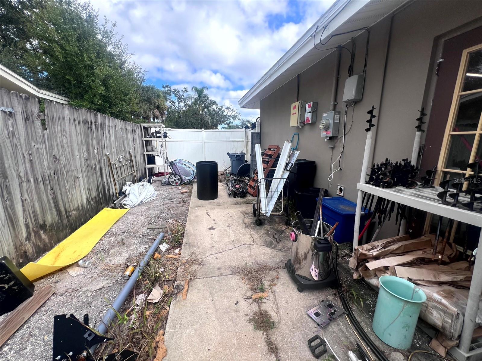 Image 26 of 31 For 1832 Greenhill Drive