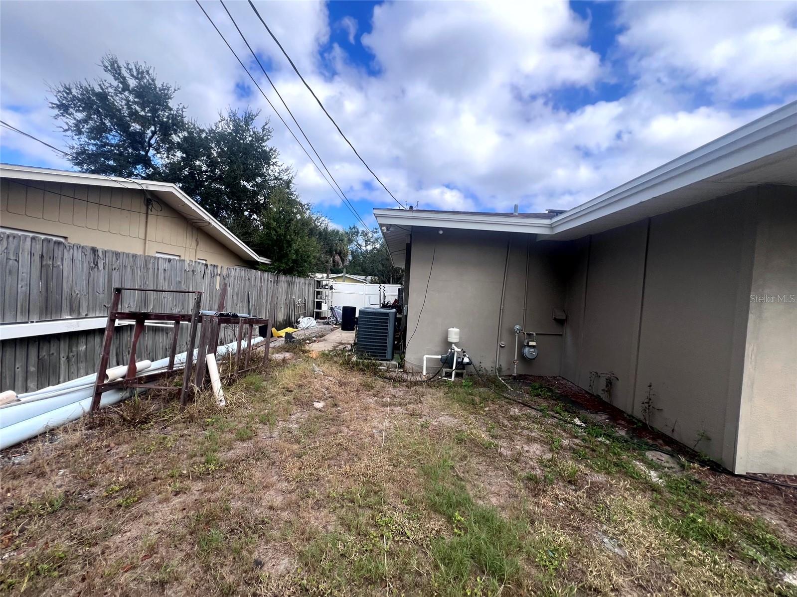 Image 27 of 31 For 1832 Greenhill Drive