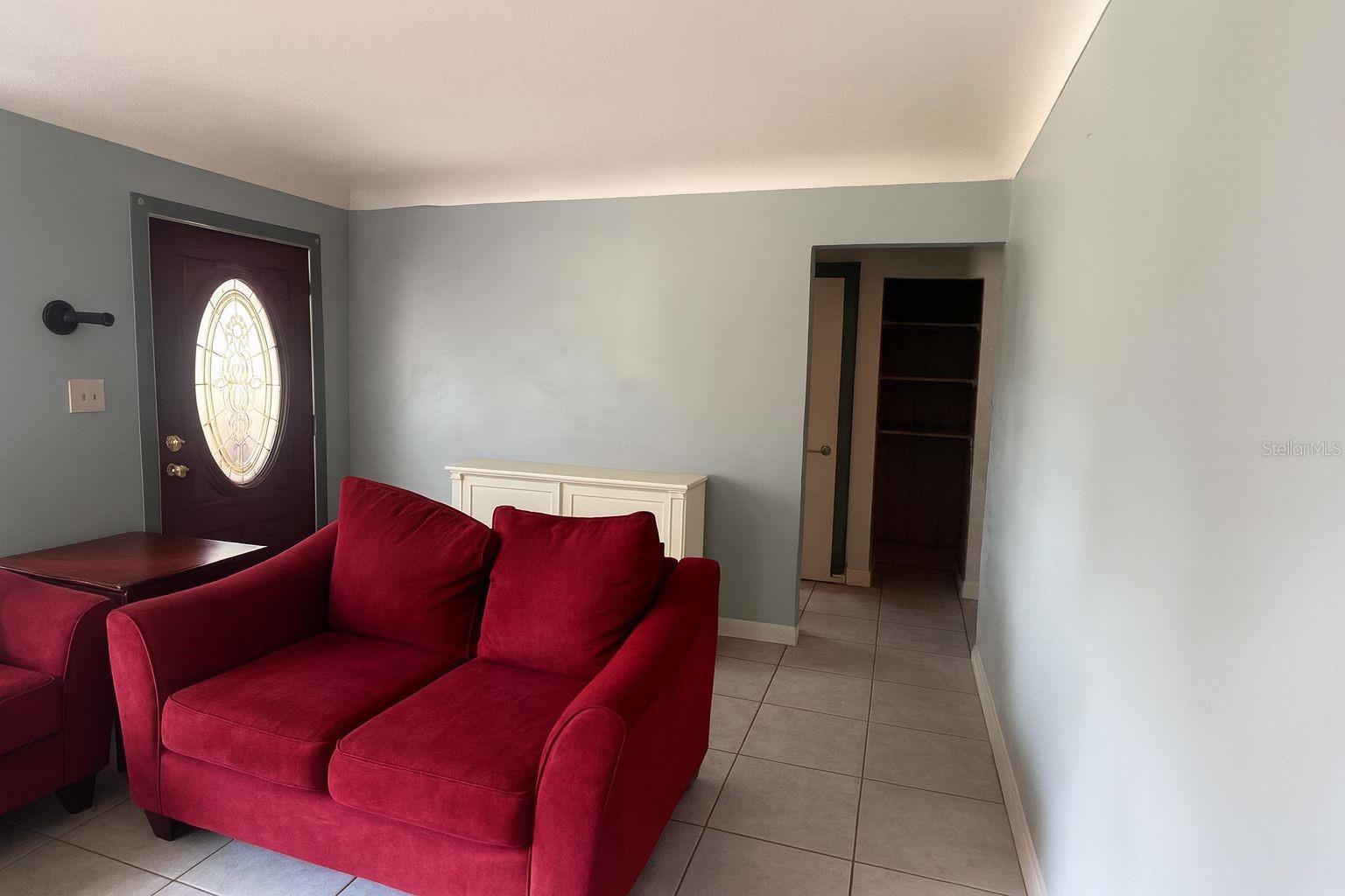 Image 5 of 31 For 1832 Greenhill Drive