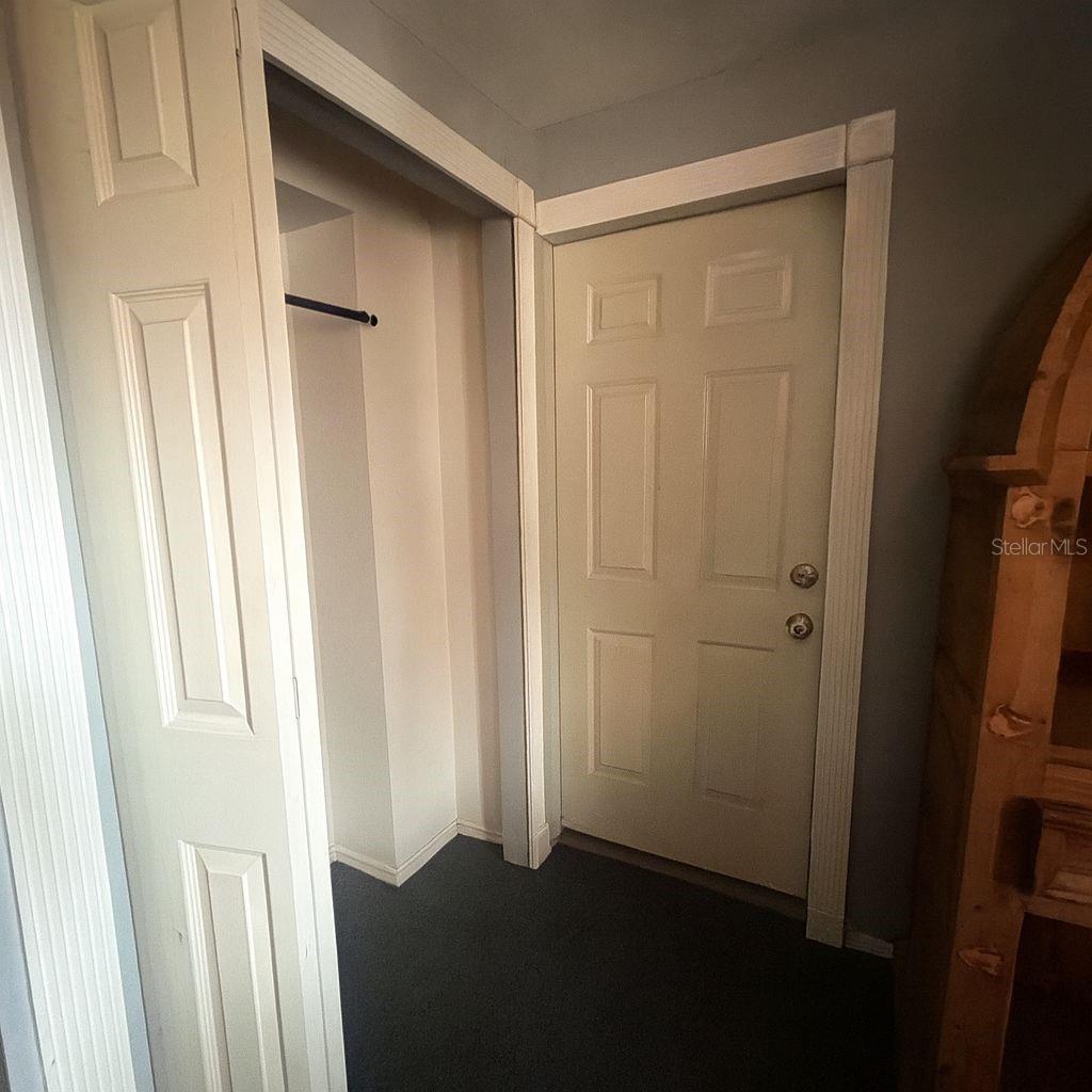 Image 6 of 31 For 1832 Greenhill Drive