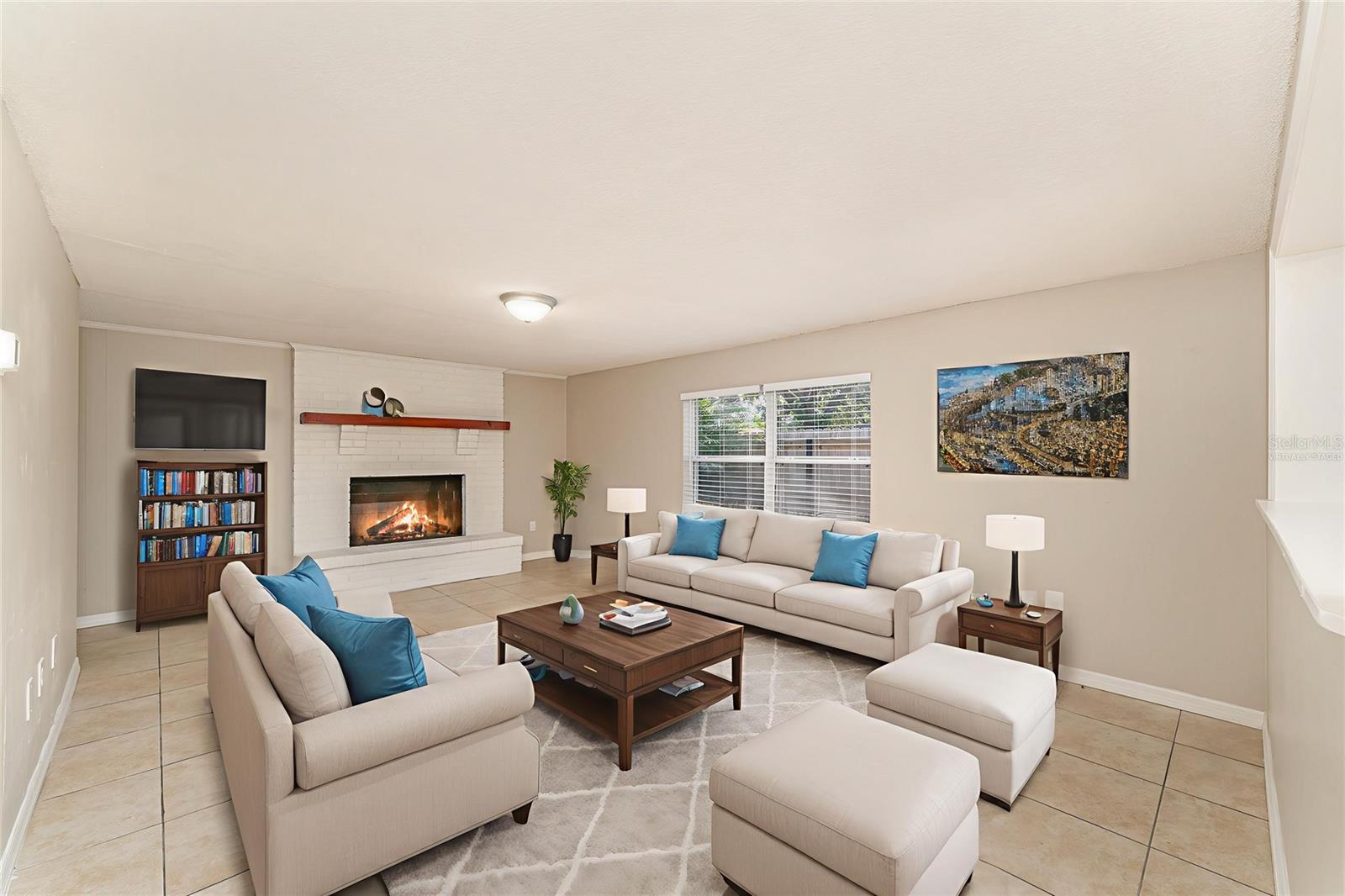 Image 7 of 23 For 938 Golden Rule Court S