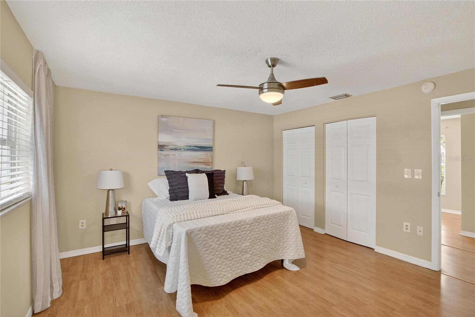 Image 26 of 44 For 221 Faithway Drive