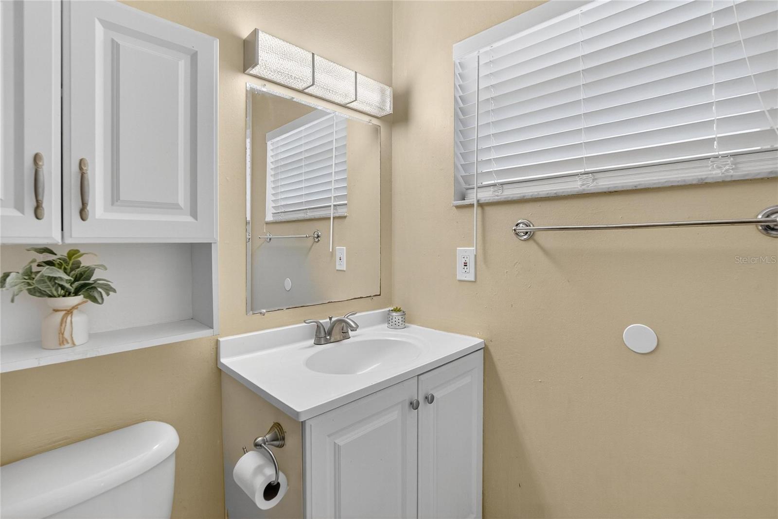 Image 31 of 44 For 221 Faithway Drive