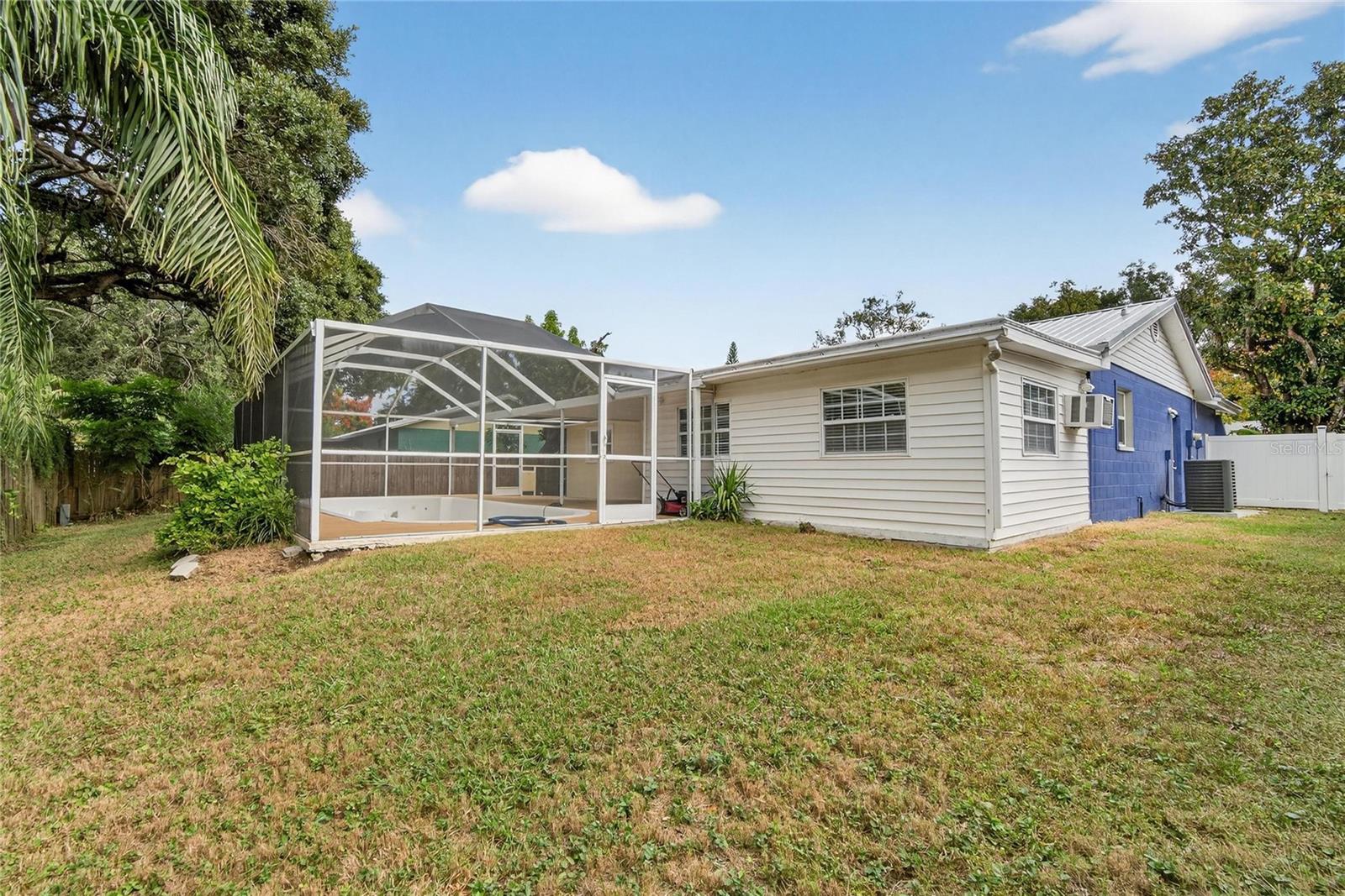 Image 43 of 44 For 221 Faithway Drive