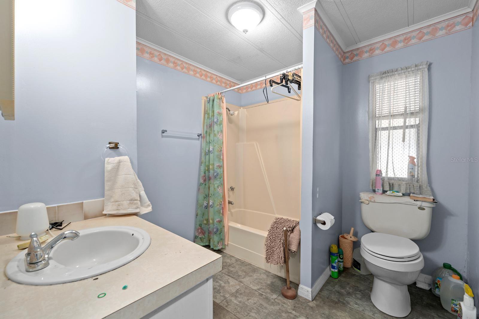 Image 11 of 28 For 5082 Fox Cliff Drive