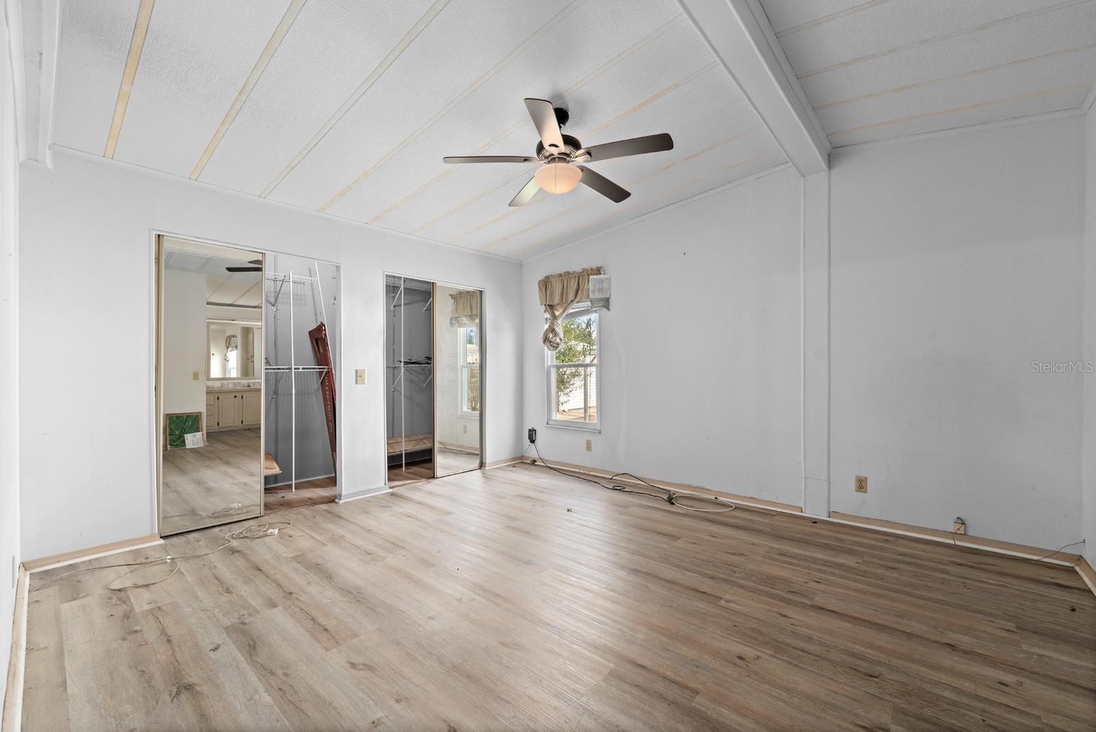 Image 12 of 28 For 5082 Fox Cliff Drive