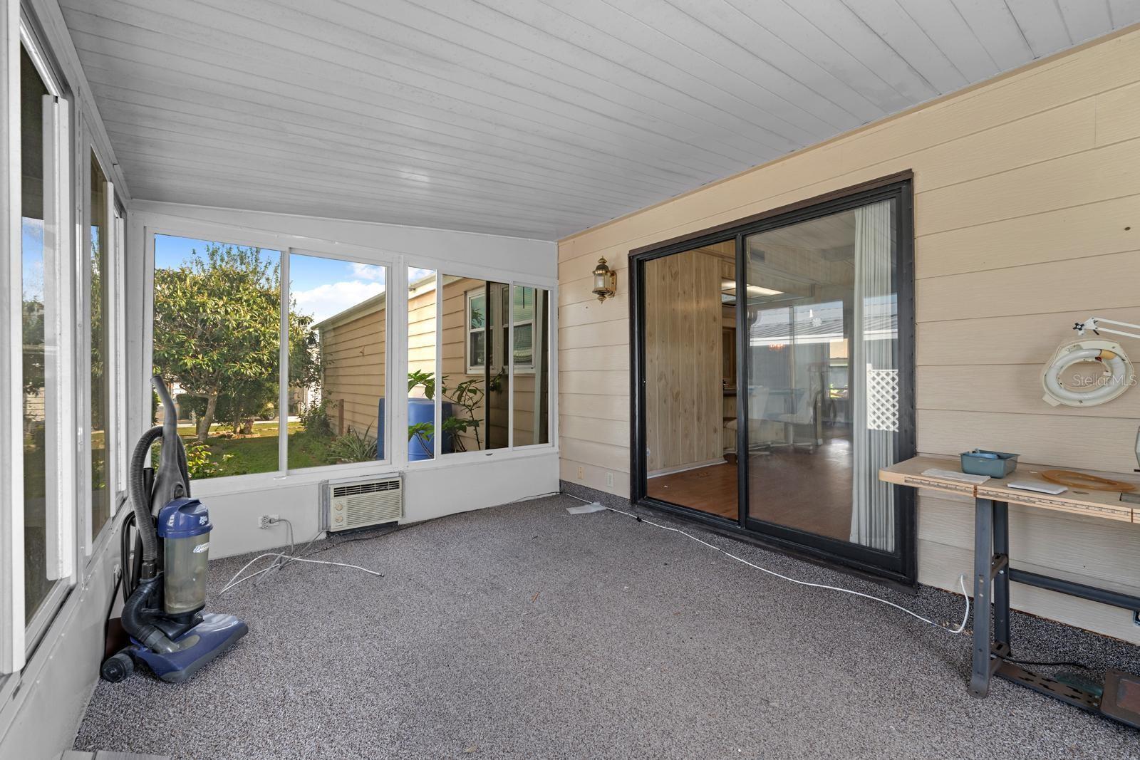 Image 16 of 28 For 5082 Fox Cliff Drive