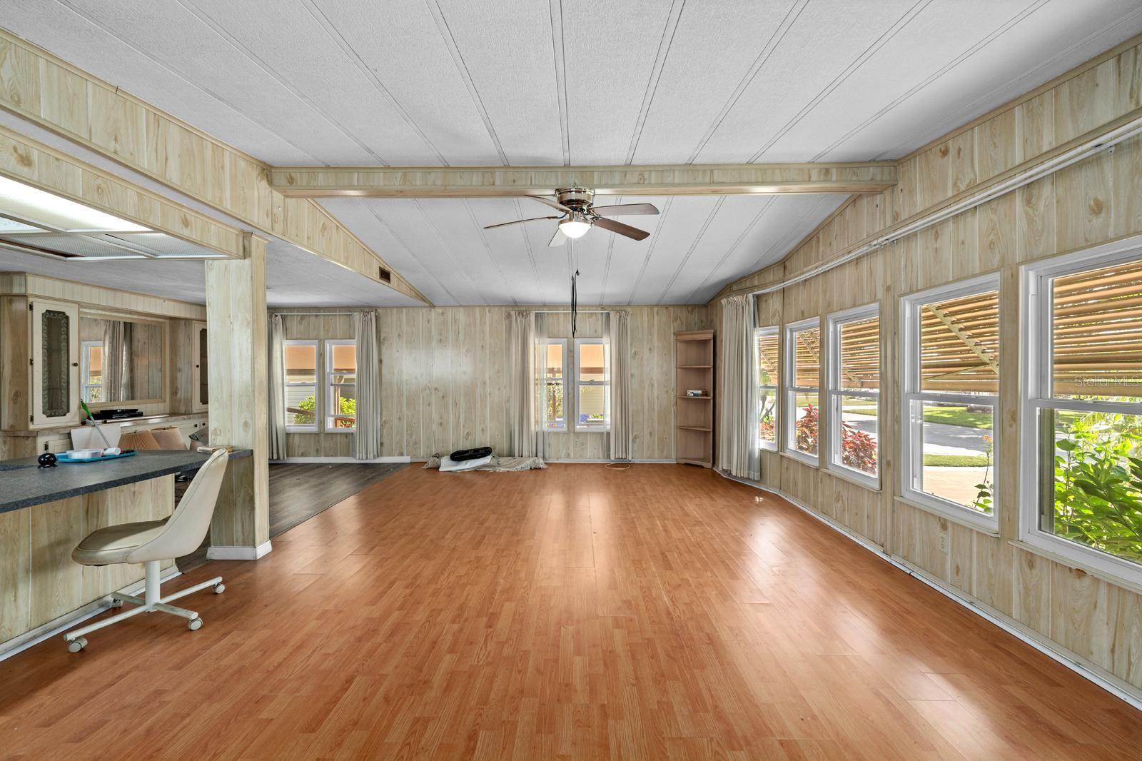 Image 4 of 28 For 5082 Fox Cliff Drive