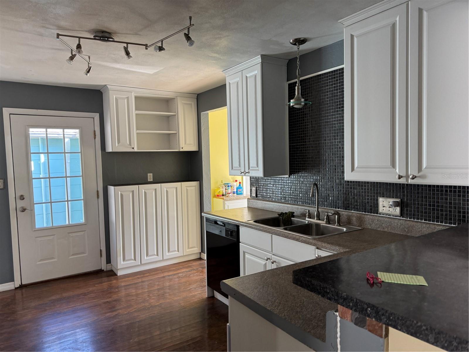 Image 43 of 49 For Address Not Provided