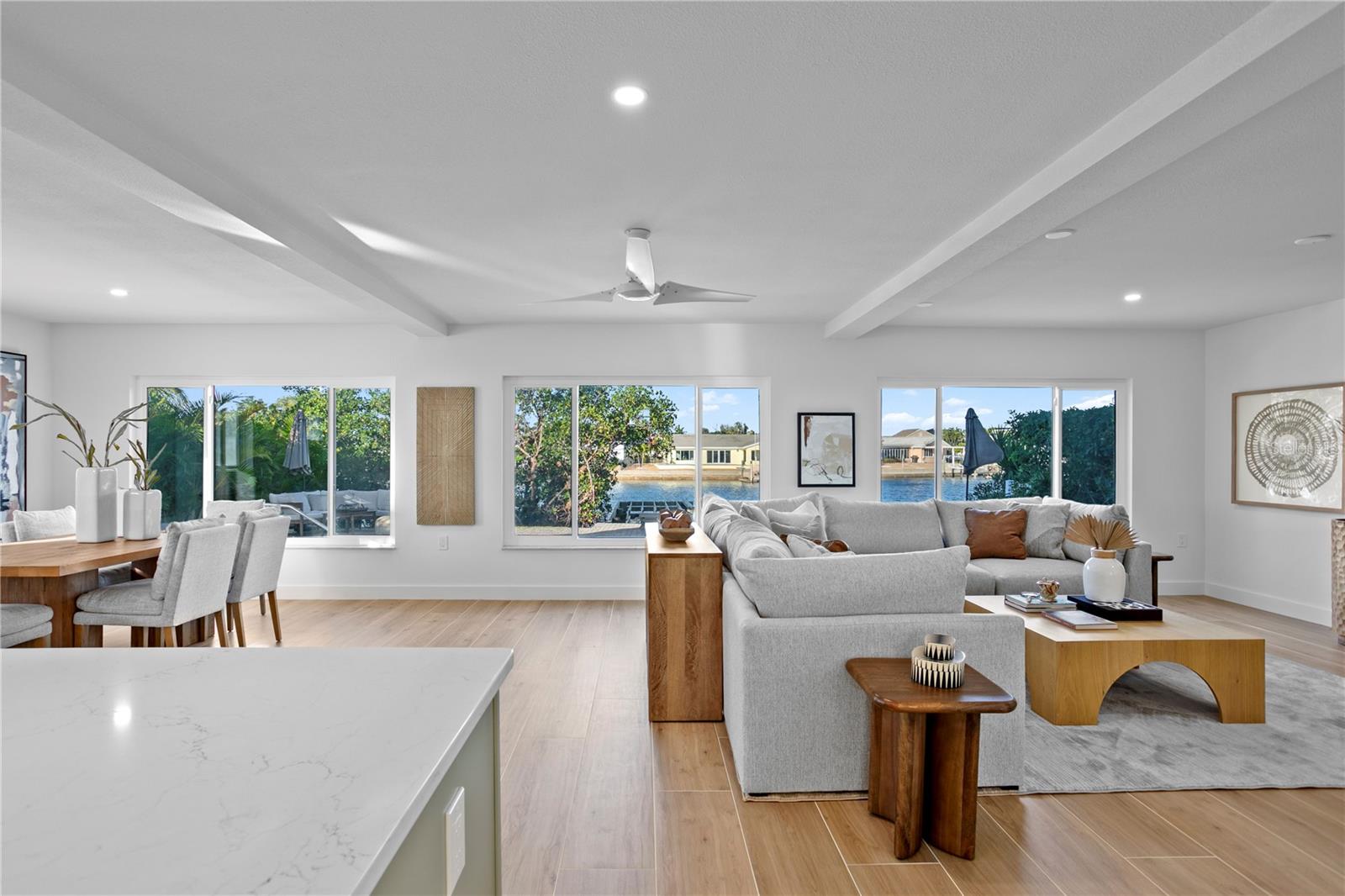 Image 10 of 57 For 403 Hermosita Drive