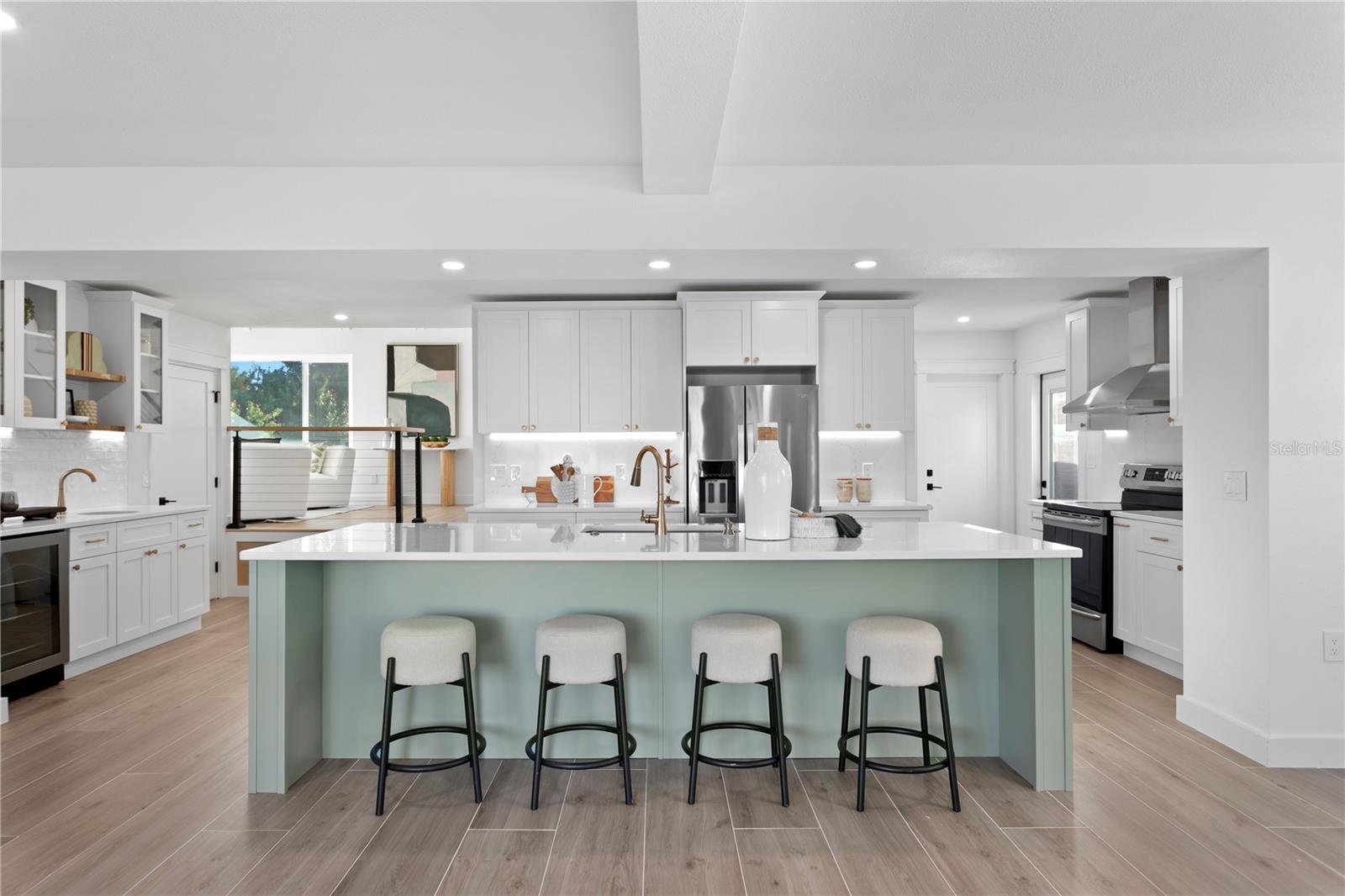 Image 15 of 57 For 403 Hermosita Drive