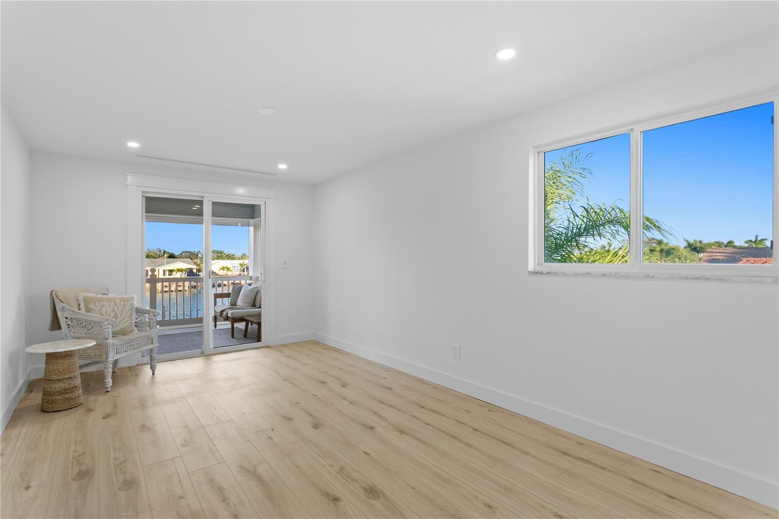 Image 43 of 57 For 403 Hermosita Drive