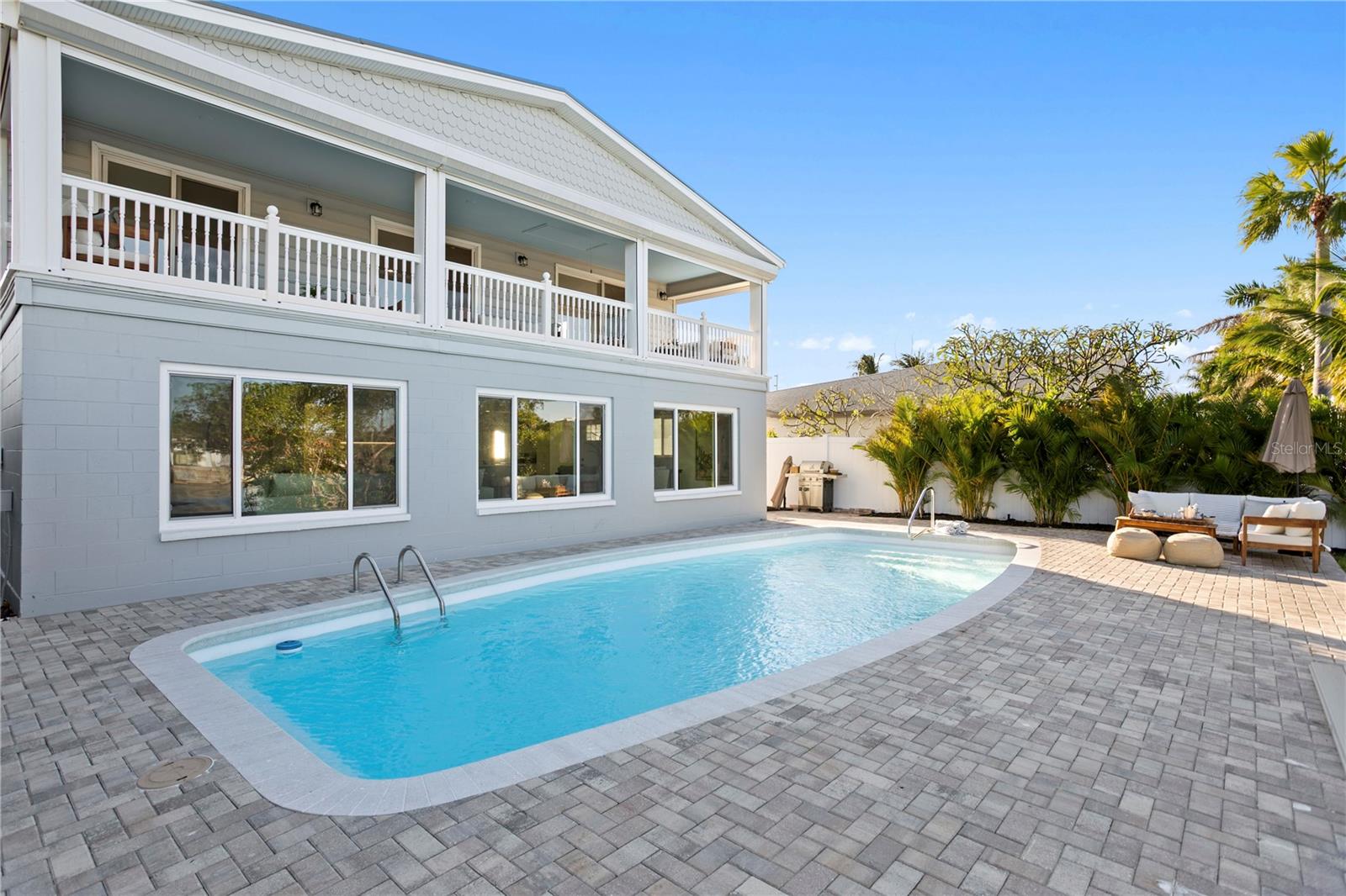 Image 51 of 57 For 403 Hermosita Drive