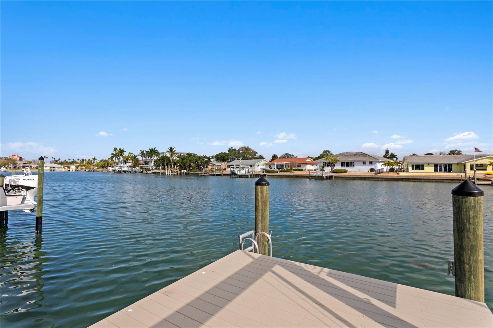 Image 60 of 74 For 403 Hermosita Drive