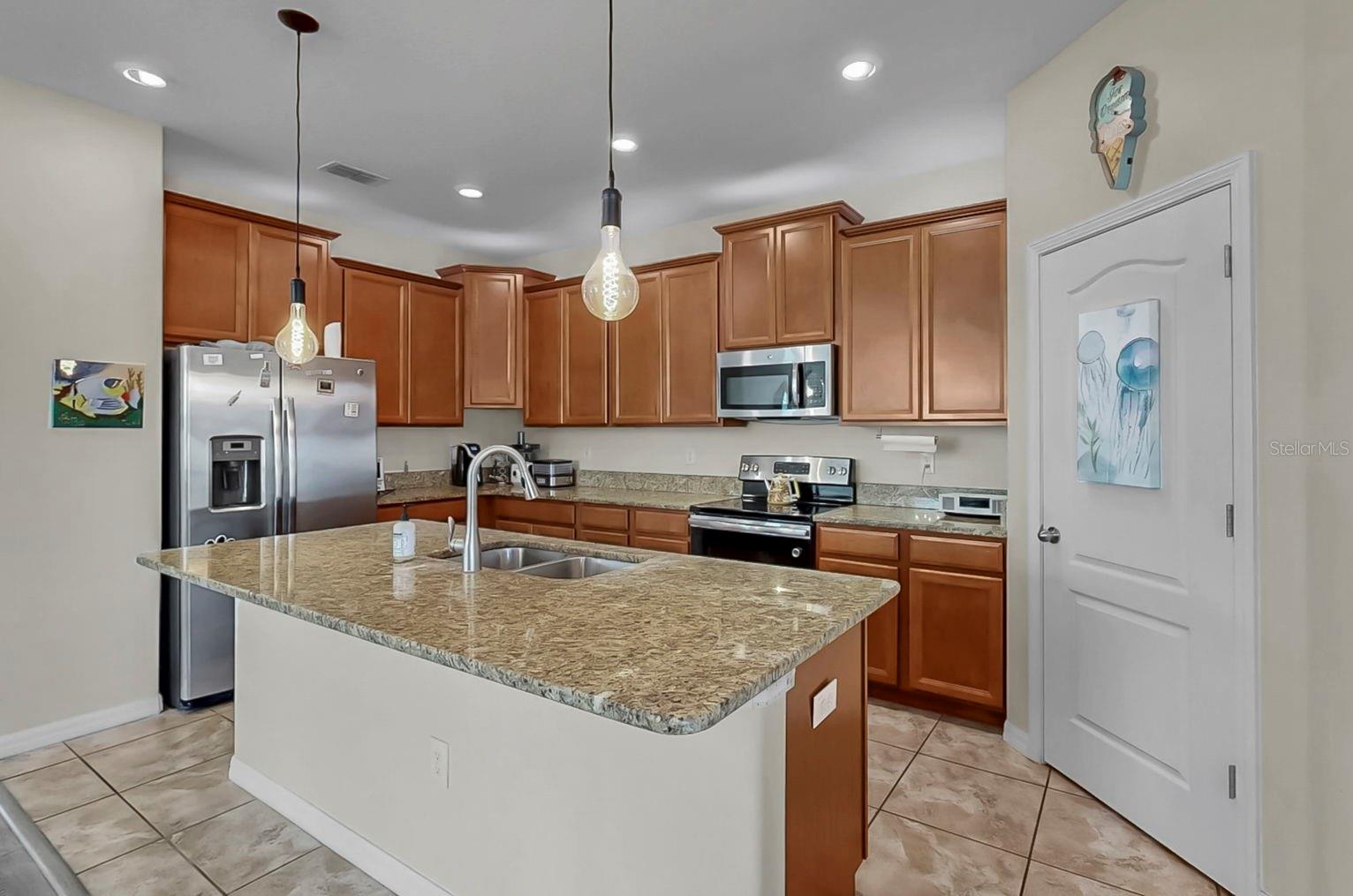 Image 16 of 48 For 2408 Nighthawk Landing Court