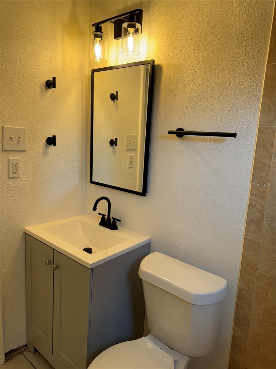 Image 8 of 14 For 1619 Marks Drive