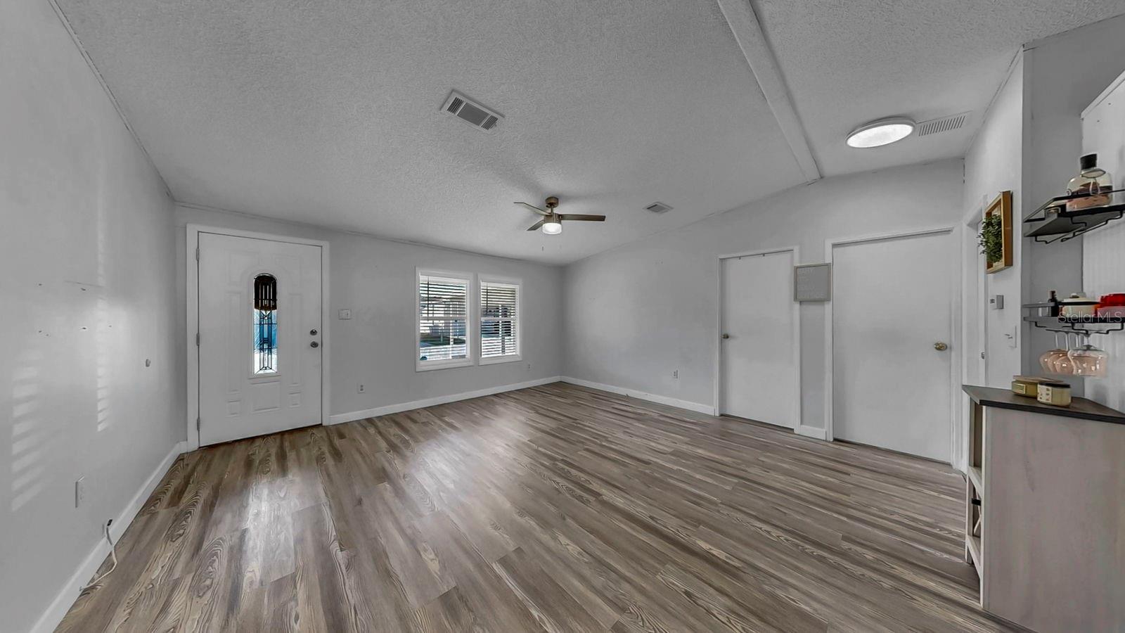 Image 10 of 31 For 8304 Fantasia Park Way