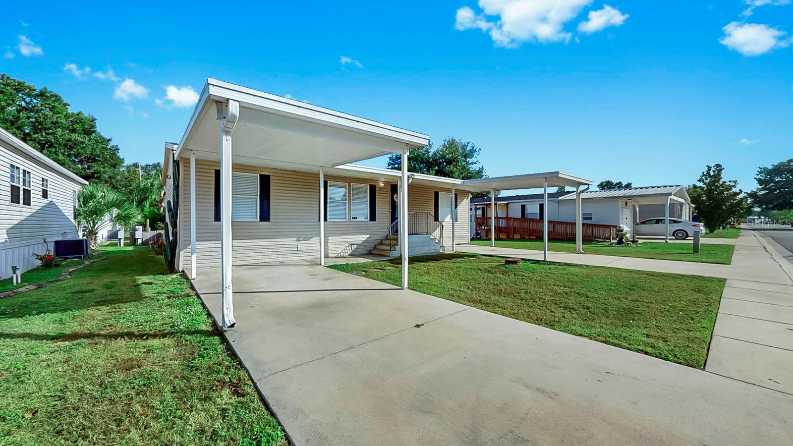 Image 4 of 31 For 8304 Fantasia Park Way