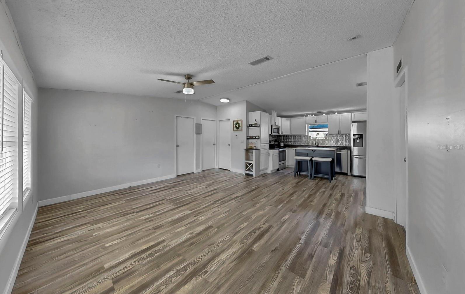 Image 6 of 31 For 8304 Fantasia Park Way