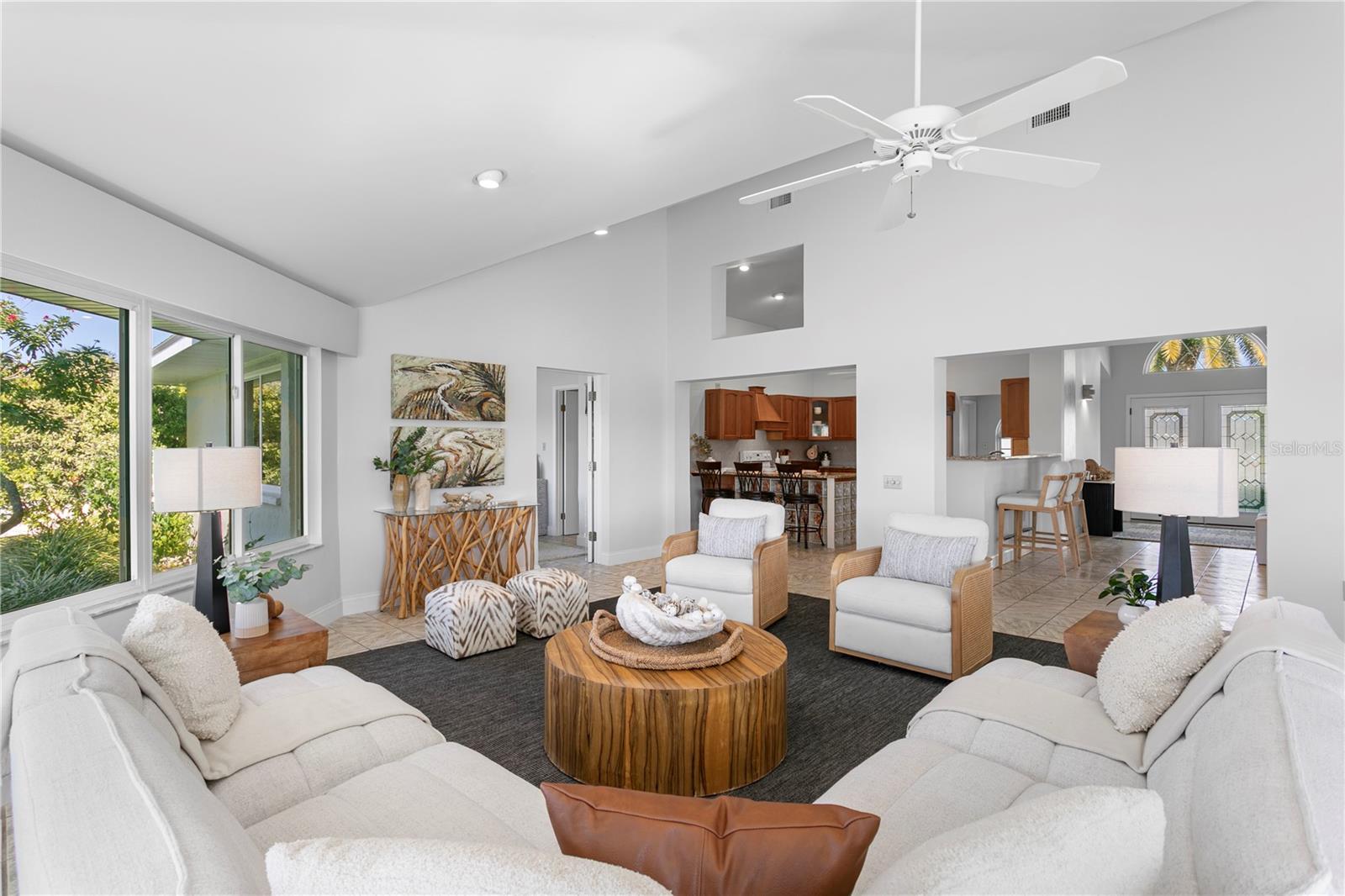 Image 12 of 56 For 251 Isle Drive