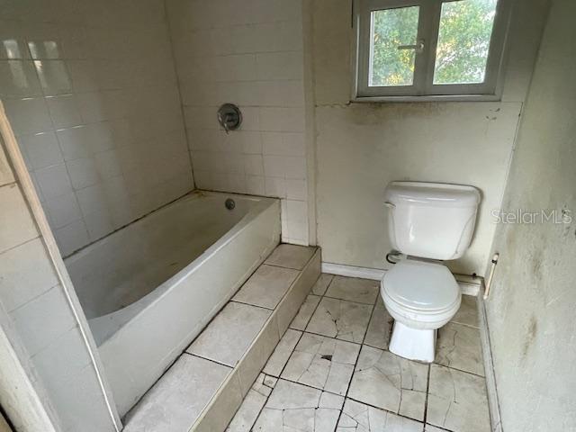 Image 11 of 13 For 1006 17th Avenue