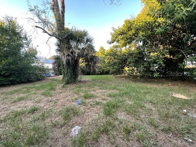 Image 12 of 13 For 1006 17th Avenue