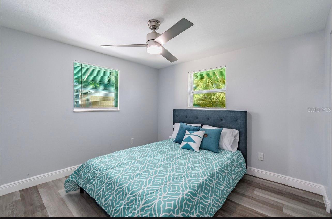 Image 16 of 28 For 6024 Burke Street