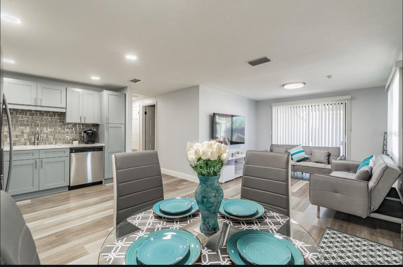 Image 28 of 28 For 6024 Burke Street