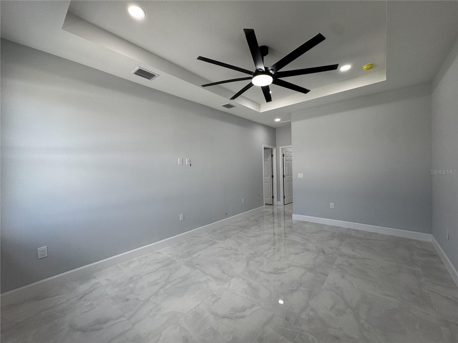 Image 13 of 31 For 313 31st Terrace