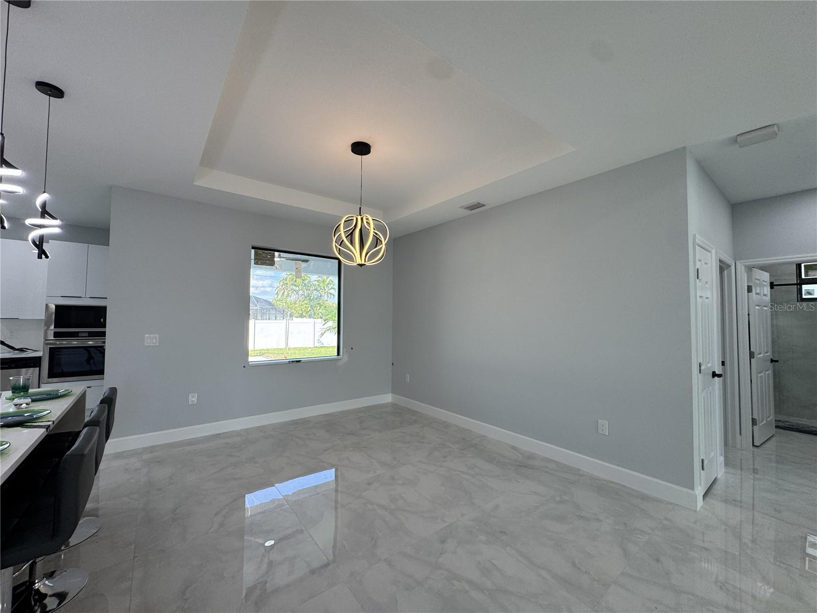 Image 5 of 31 For 313 31st Terrace