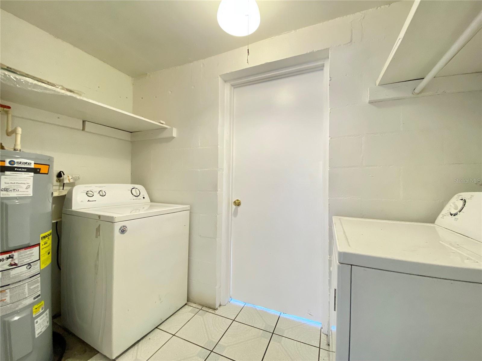 Image 12 of 18 For 3112 Tampa Bay Boulevard