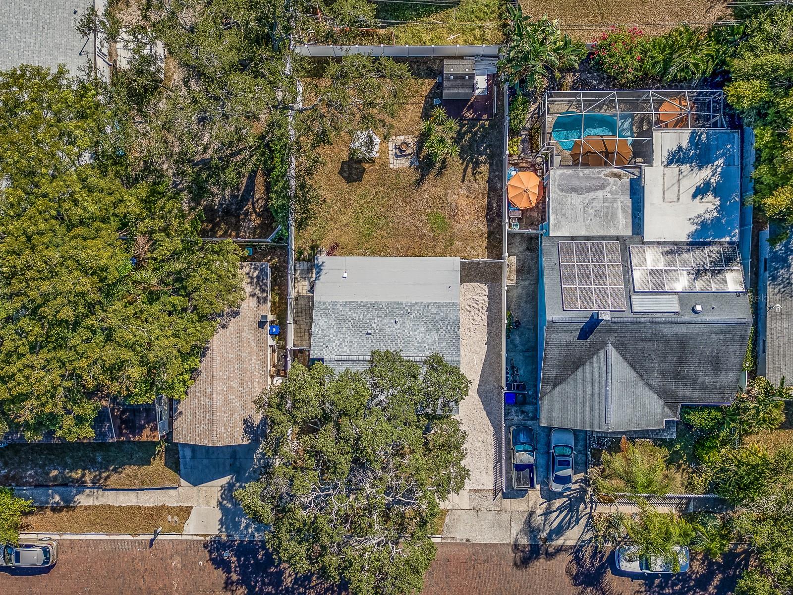 Image 30 of 35 For 449 Roanoke Street