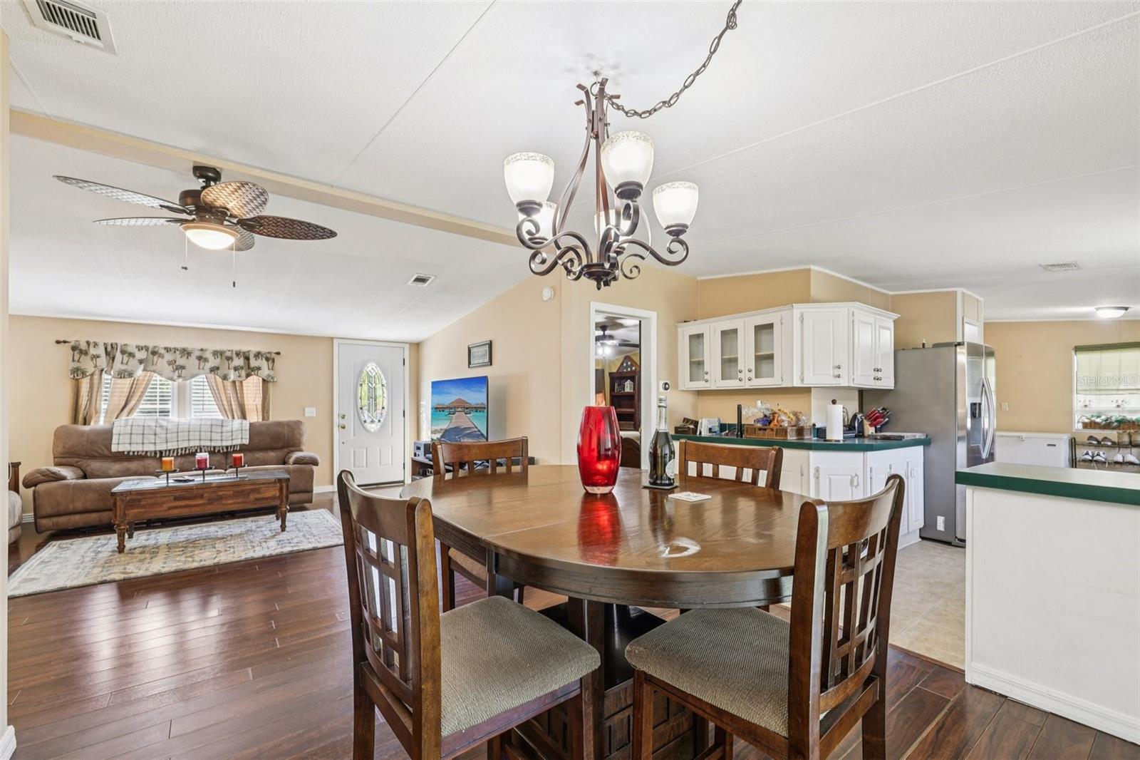 Image 18 of 67 For 9644 Lake Drive