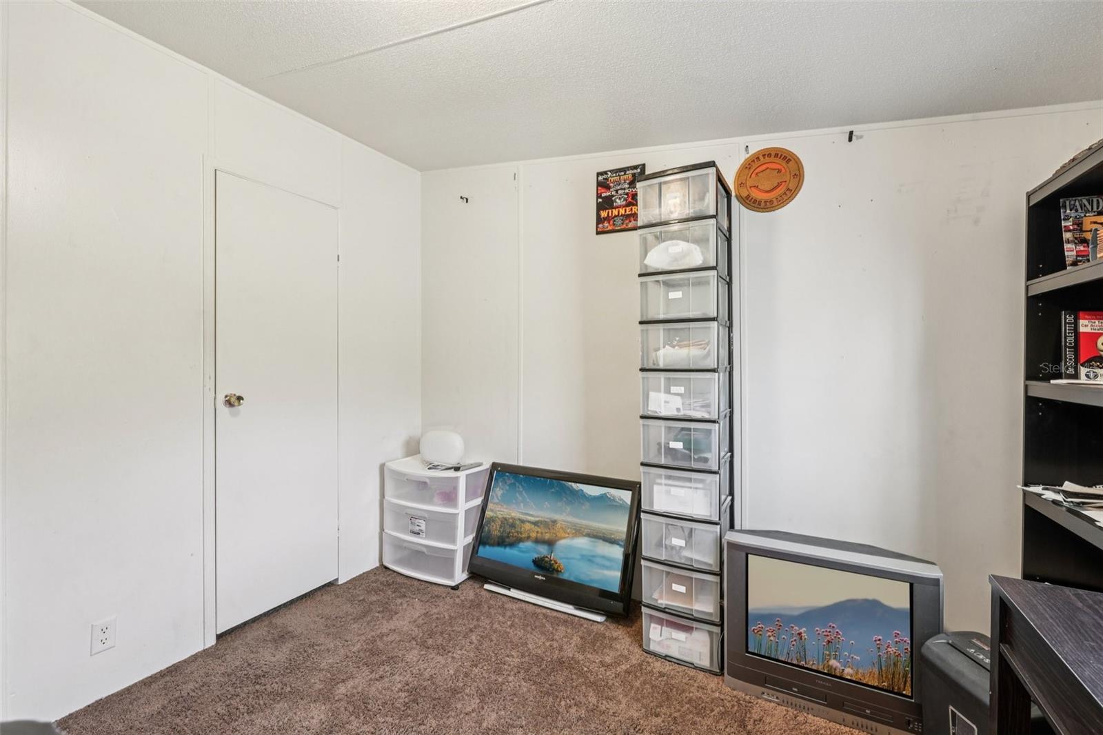 Image 40 of 67 For 9644 Lake Drive