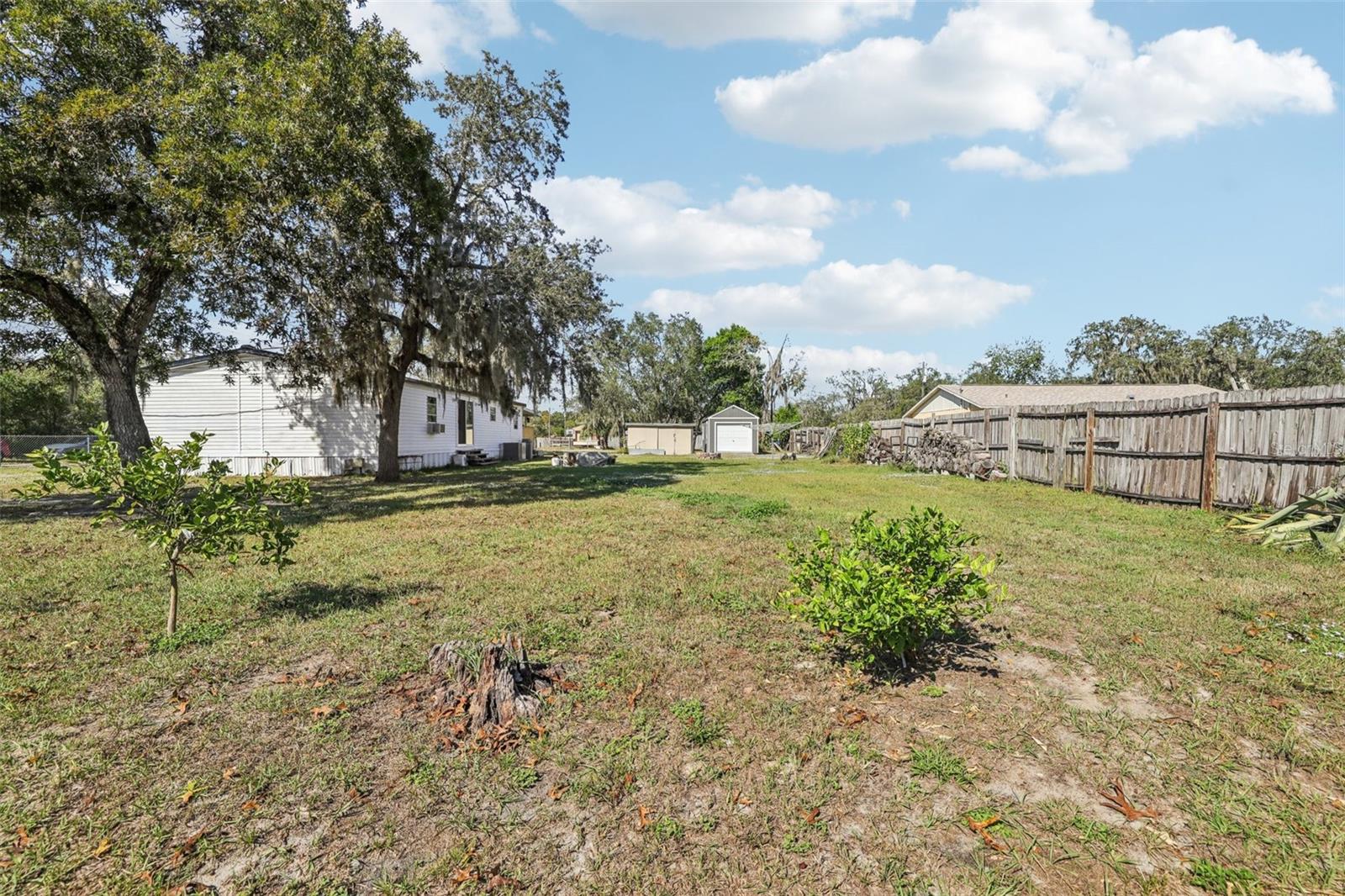 Image 42 of 67 For 9644 Lake Drive