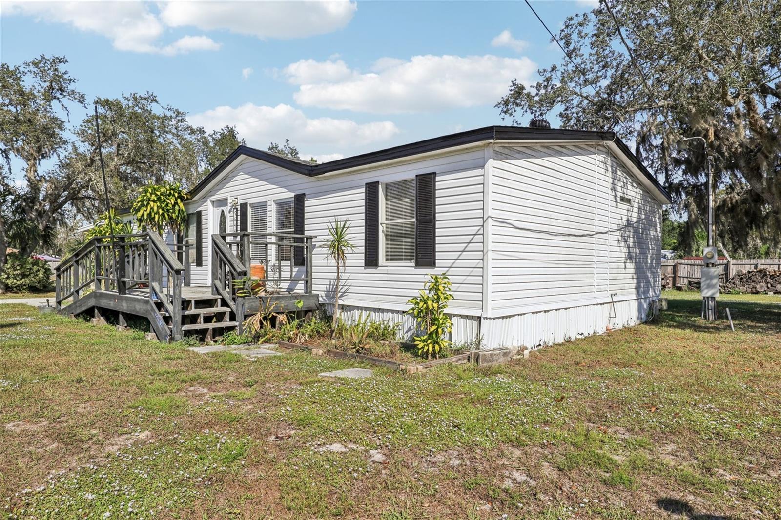 Image 8 of 67 For 9644 Lake Drive