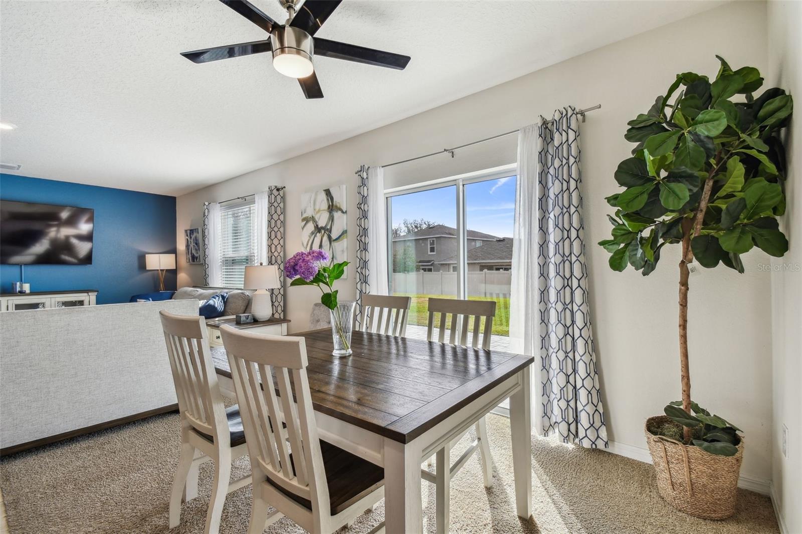 Image 20 of 65 For 1540 Glen Grove Loop