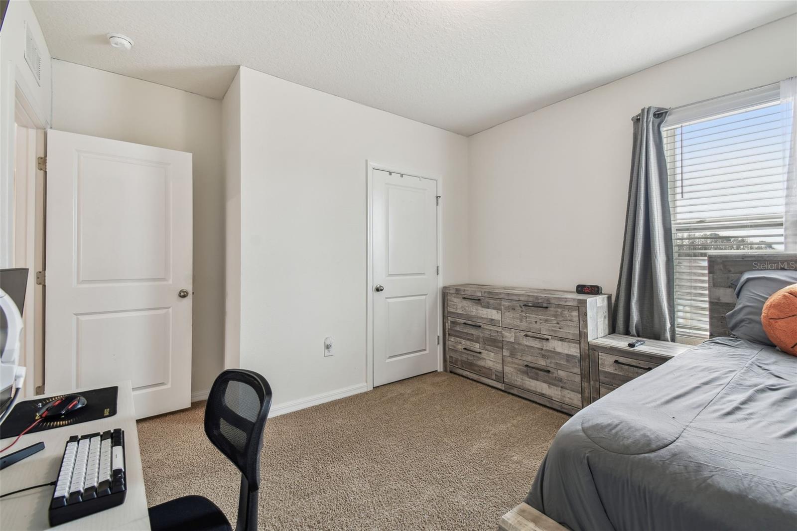 Image 40 of 65 For 1540 Glen Grove Loop