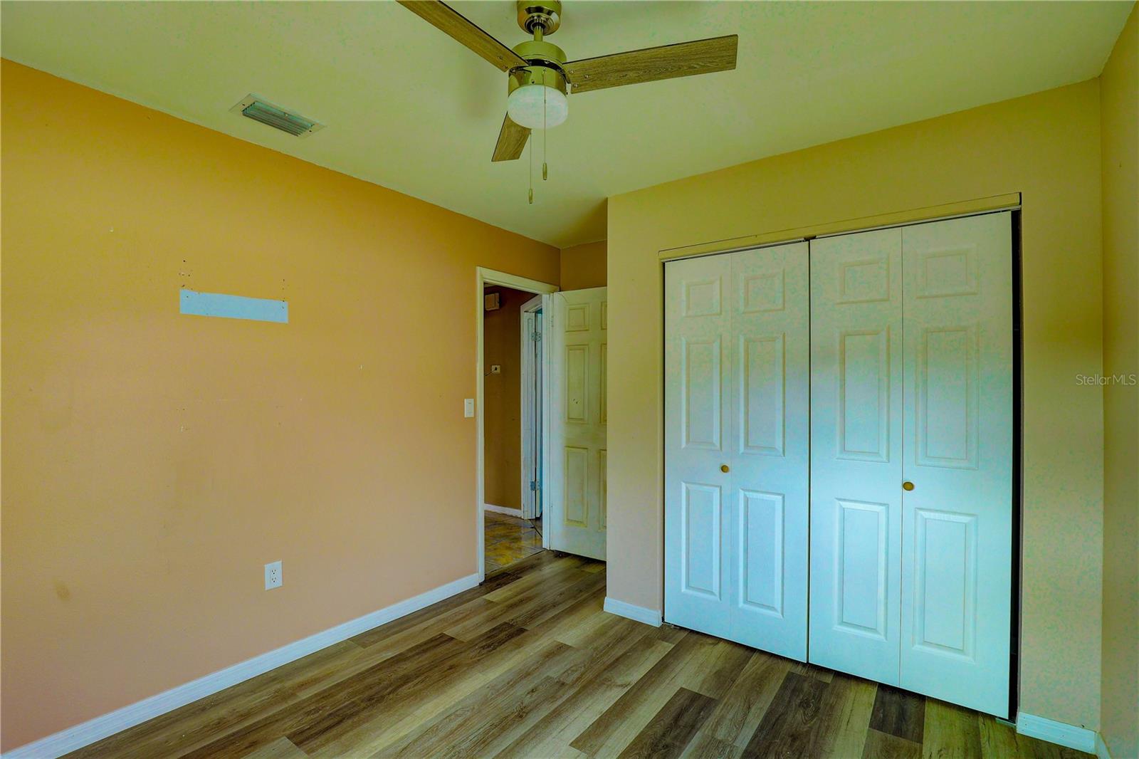 Image 17 of 36 For 2977 Palmetto Court