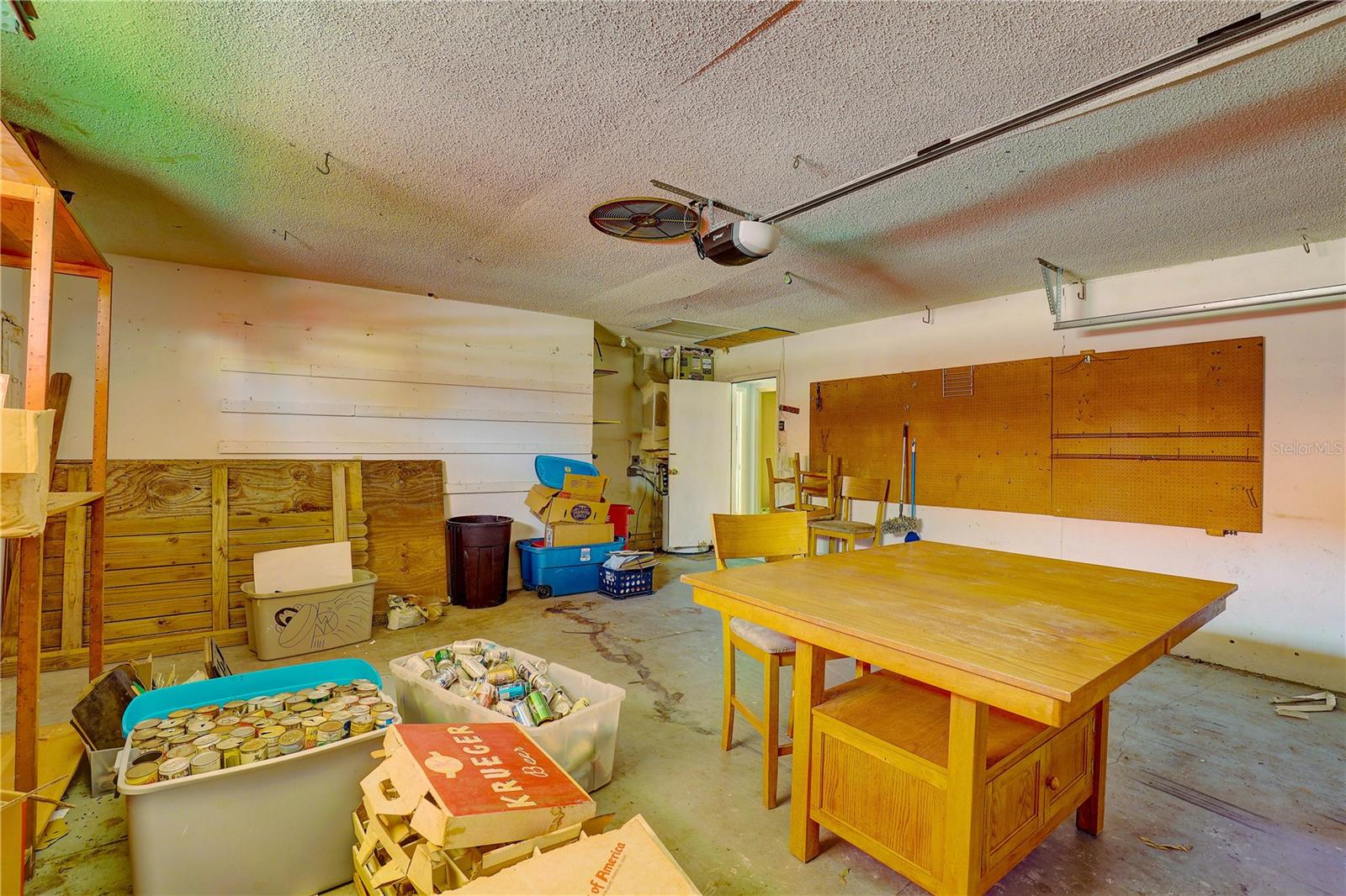 Image 27 of 36 For 2977 Palmetto Court