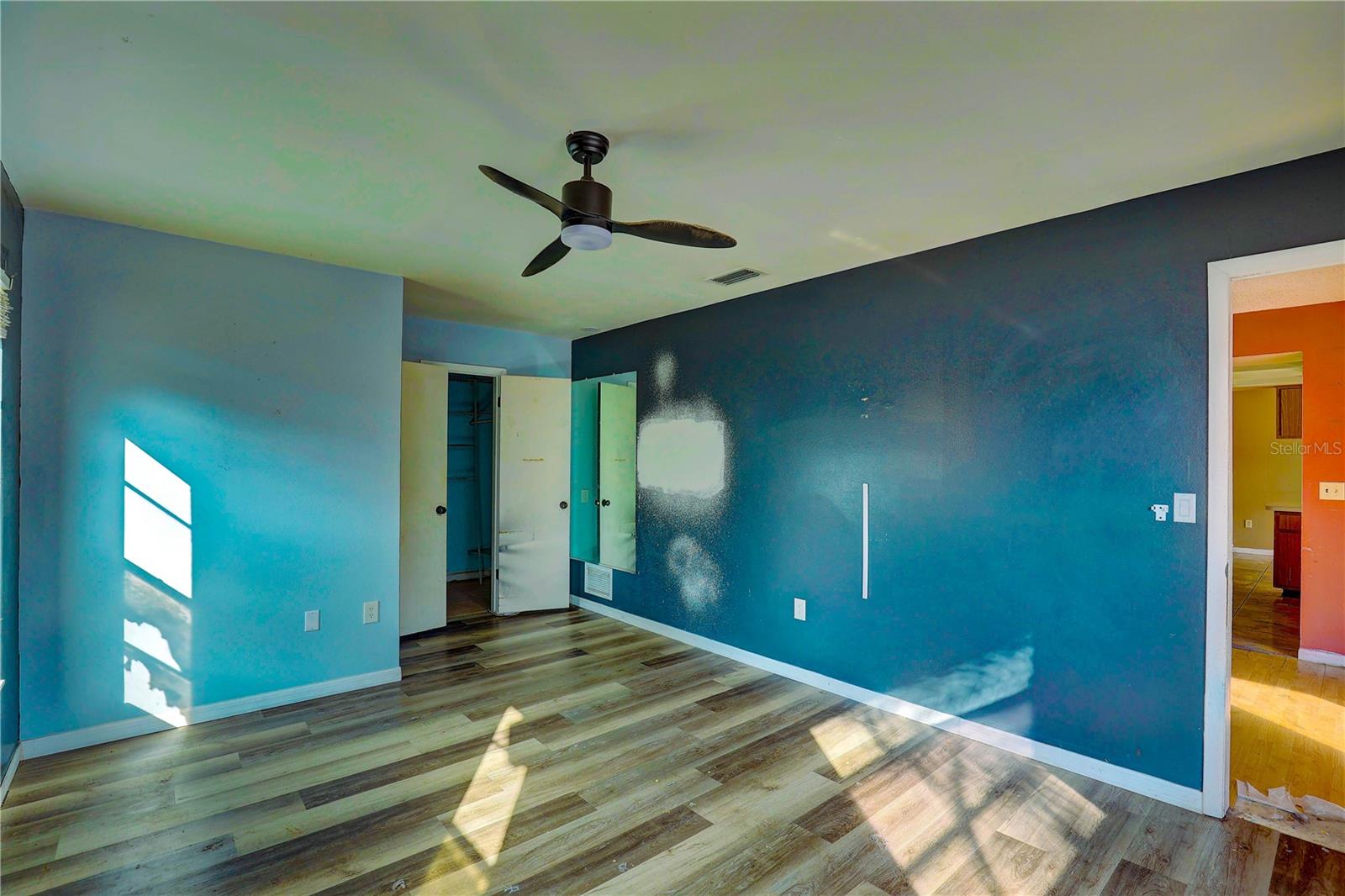 Image 7 of 36 For 2977 Palmetto Court