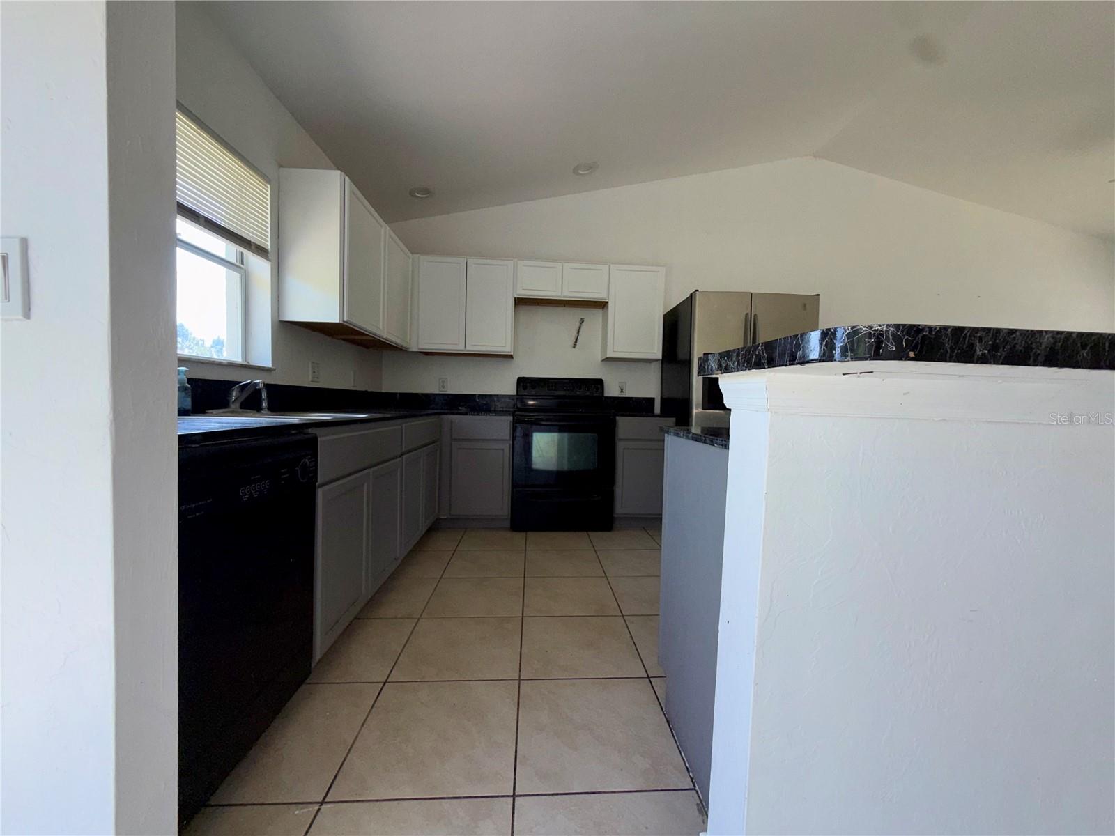 Image 12 of 46 For 777-779 Bedford Drive