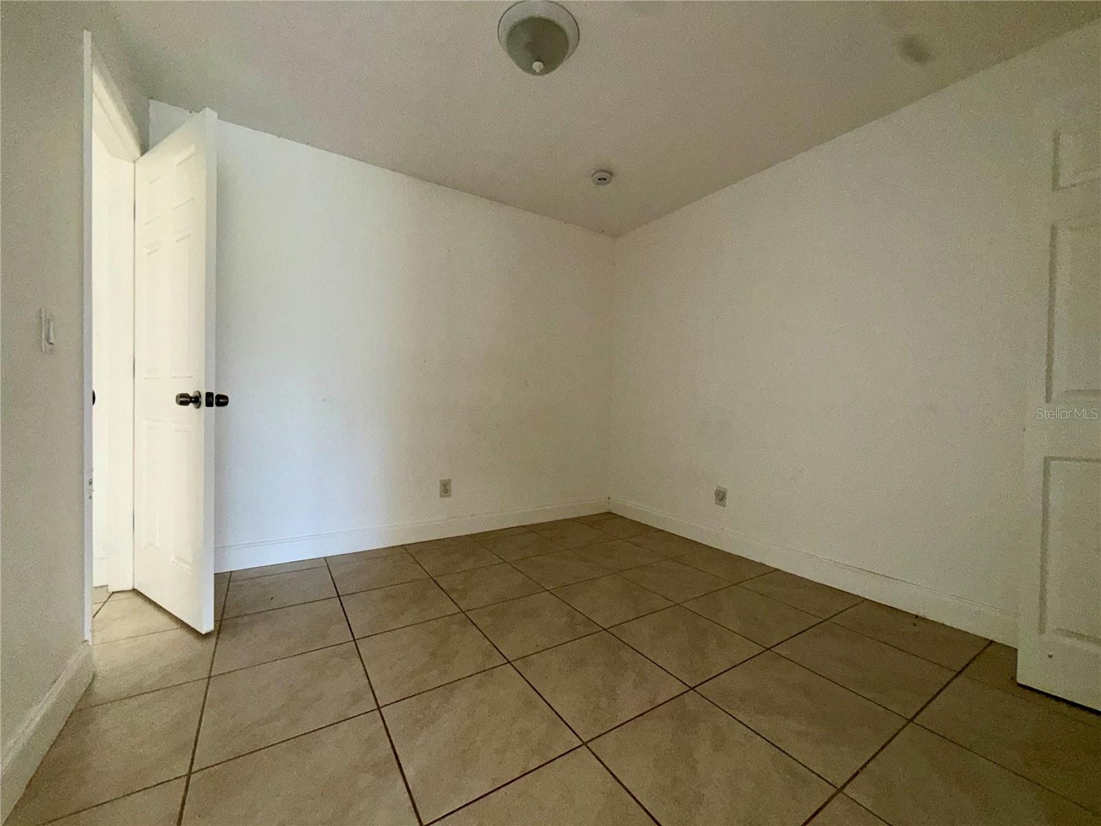 Image 14 of 46 For 777-779 Bedford Drive