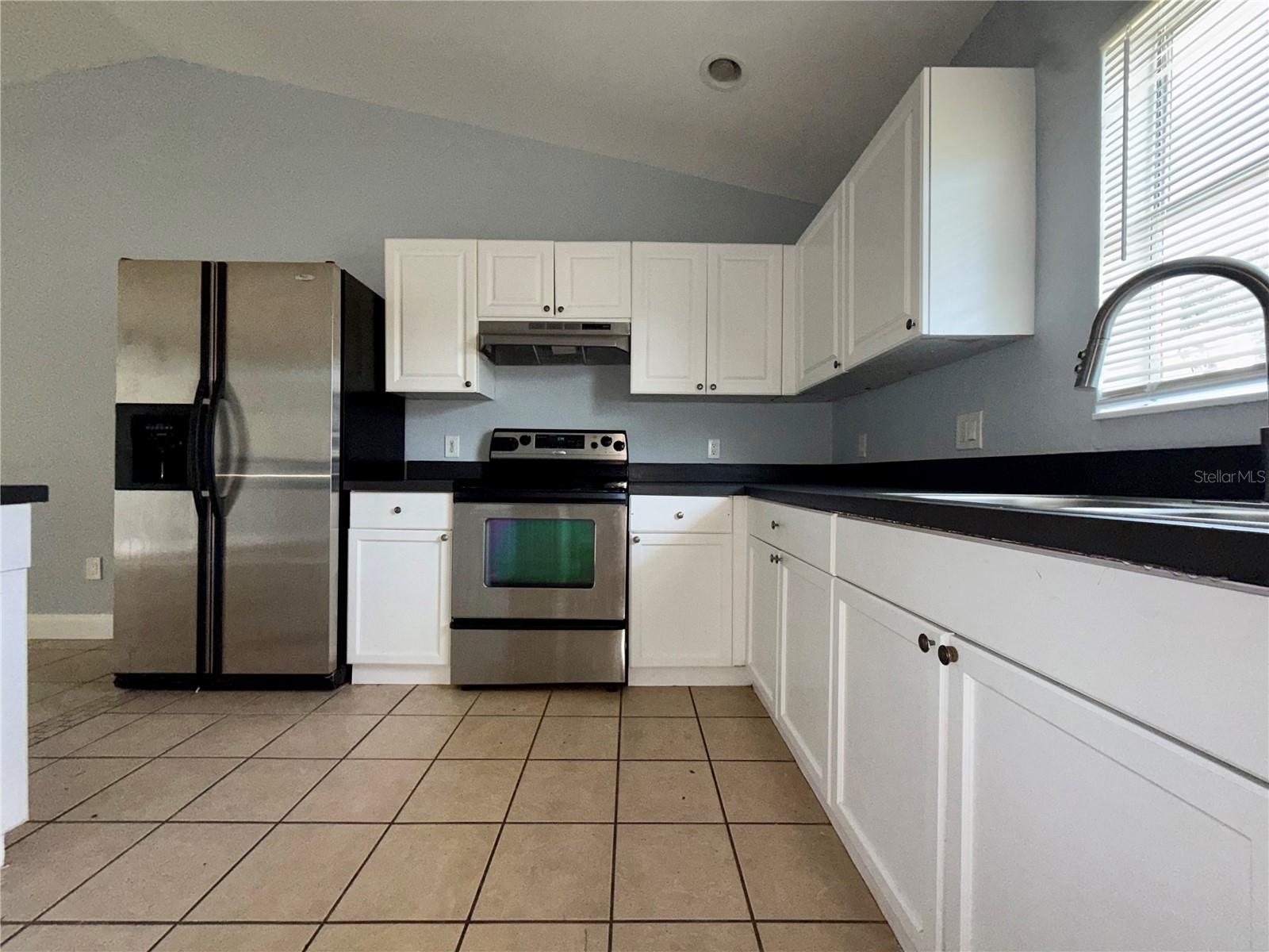 Image 24 of 46 For 777-779 Bedford Drive