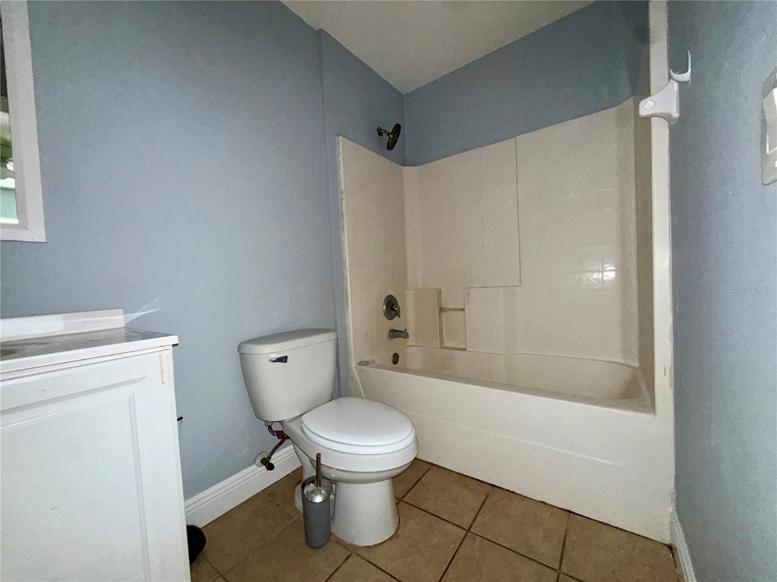 Image 30 of 46 For 777-779 Bedford Drive