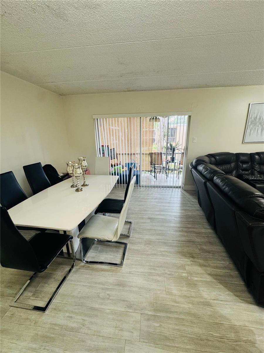 Image 4 of 21 For 4724 Christa Court 322