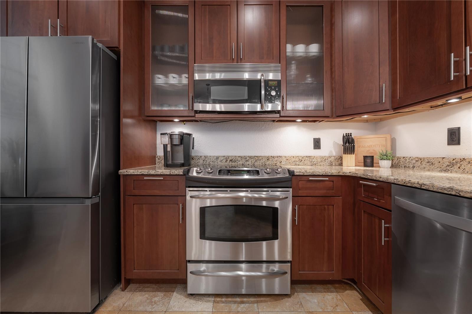 Image 18 of 64 For 709 Mainsail Drive 709