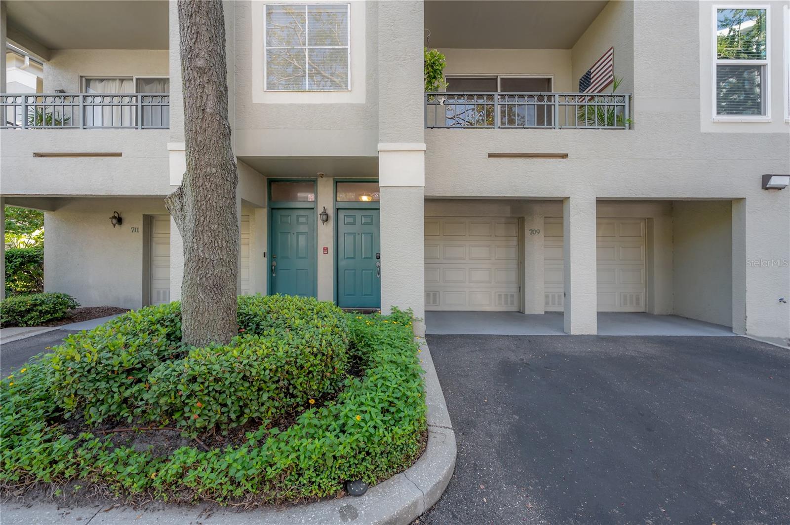 Image 2 of 64 For 709 Mainsail Drive 709