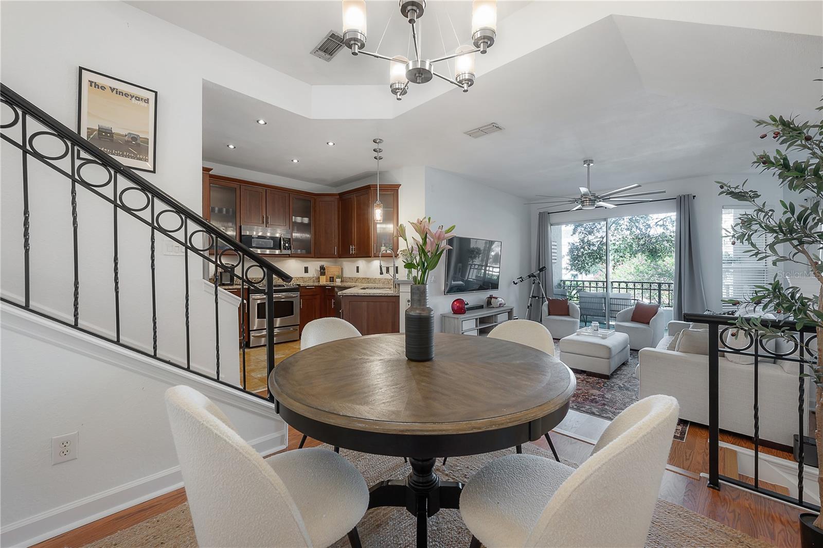 Image 23 of 64 For 709 Mainsail Drive 709